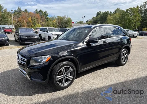 2019 Mercedes-Benz Glc 300 z USA, uszkodzony, nr VIN WDC0G4JB5KV153685